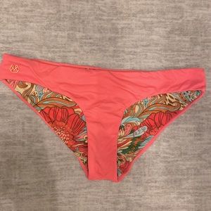 Maaji reversible bikini bottom SZ M